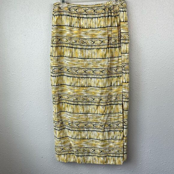 Chaus Short Sleeve Collarless Button Down Shirt and Matching Skirt EUC - Picture 7 of 12